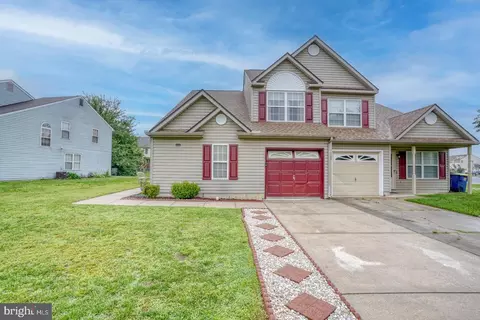 129 Trafalgar Dr, Dover, DE 19904