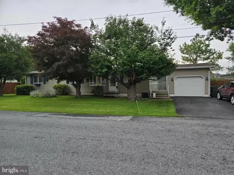 105 Smyrna Ave, Clayton, DE 19938