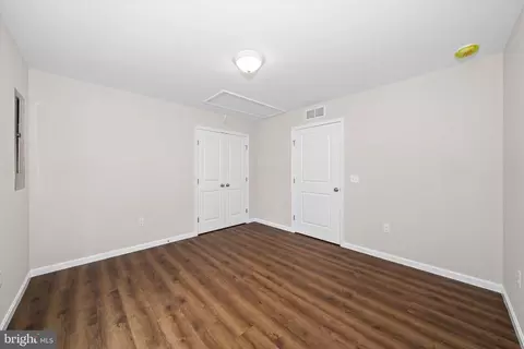 Entry Way - 1358 W College Rd, Dover, DE 19904 photo 3 of 3