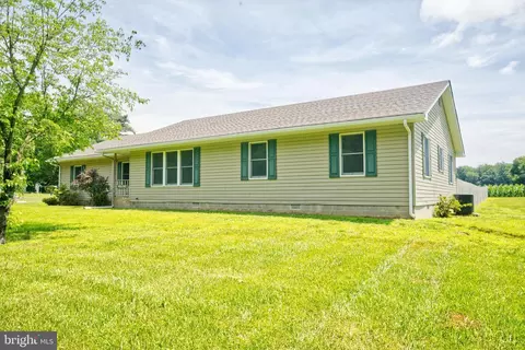 806 Lynnbury Woods, Dover, DE 19901