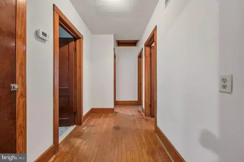 Entry Way - 71 N Halsey Rd, Dover, DE 19901 photo 3 of 4