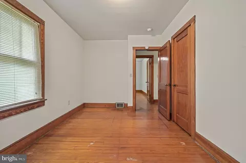 Bedroom - 71 N Halsey Rd, Dover, DE 19901 photo 4 of 4