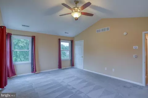 Entry Way - 113 Maple Glen Dr, Dover, DE 19904 photo 4 of 6