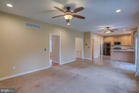 Living - 113 Maple Glen Dr, Dover, DE 19904 photo 6 of 6