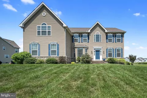 216 Shapley Dr, Smyrna, DE 19977