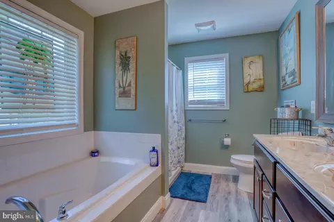 Bath - 122 Lulu Ln, Dover, DE 19901 photo 1 of 1