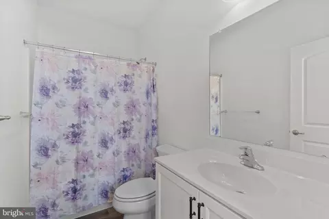 Bath - 118 Leander Dr, Dover, DE 19904 photo 1 of 1