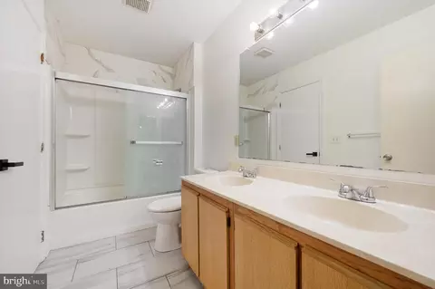 Entry Way - 39 Periwinkle Ct, Dover, DE 19904 photo 1 of 1