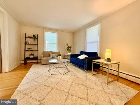 Living - 220 N Bradford St, Dover, DE 19904 photo 3 of 4