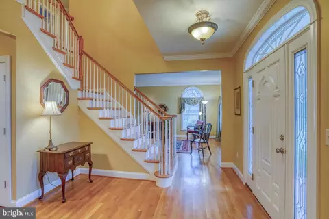 Entry Way - 33 Chadwick Dr, Dover, DE 19901 photo 2 of 5