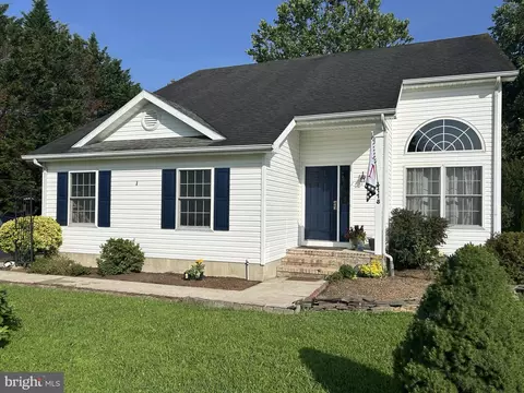 118 Crimson Dr, Dover, DE 19904 photo 2