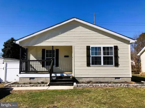 205 Harrington Ave, Harrington, DE 19952
