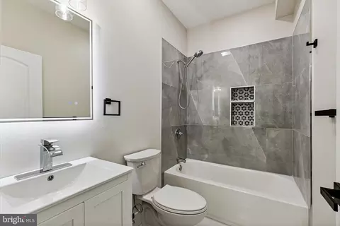 Bath - 60 John Collins Cir, Dover, DE 19904 photo 1 of 4