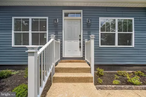 Exterior - 60 John Collins Cir, Dover, DE 19904 photo 4 of 9