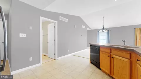 Entry Way - 63 N Planters Ln, Dover, DE 19901 photo 3 of 6