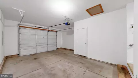 Entry Way - 63 N Planters Ln, Dover, DE 19901 photo 5 of 6