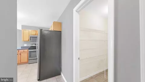 Entry Way - 63 N Planters Ln, Dover, DE 19901 photo 4 of 6