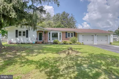 552 S Old Mill Rd, Dover, DE 19901