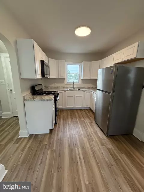 Kitchen - 949 Lincoln St, Dover, DE 19904 photo 1 of 3