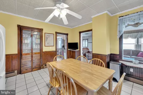 Dining - 207 Commerce St, Harrington, DE 19952 photo 4 of 4
