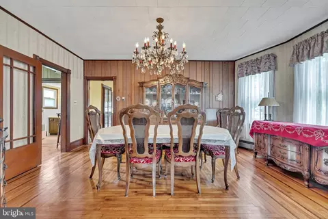 Dining - 207 Commerce St, Harrington, DE 19952 photo 1 of 4