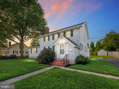 19 Roosevelt Ave, Dover, DE 19901