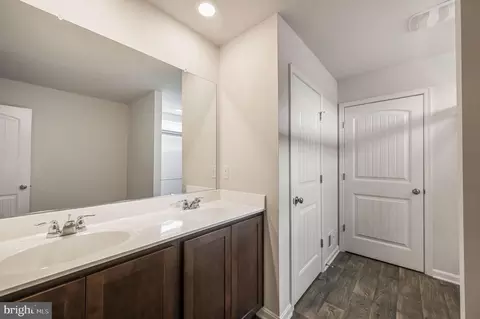 Entry Way - 129 Clear Stream Dr, Dover, DE 19904 photo 9 of 11