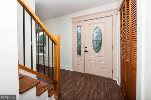 Entry Way - 110 Carlisle Dr, Dover, DE 19904 photo 1 of 4