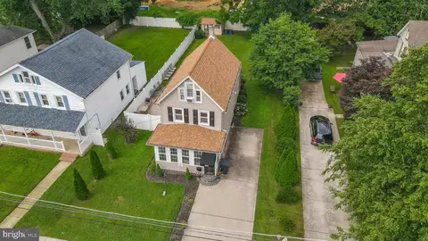 234 N Queen St, Dover, DE 19904