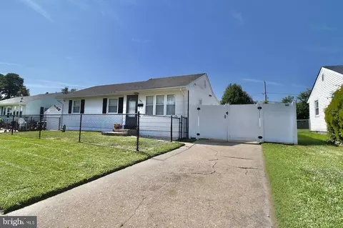 Other - 856 Lincoln St, Dover, DE 19904 photo 2 of 11