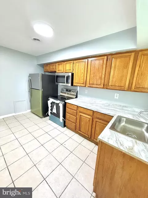 Kitchen - 128 Spruance Rd, Dover, DE 19901 photo 2 of 5