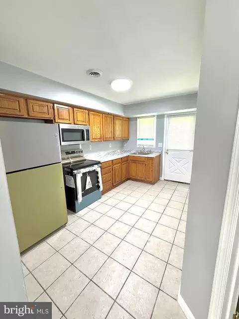 Kitchen - 128 Spruance Rd, Dover, DE 19901 photo 1 of 5