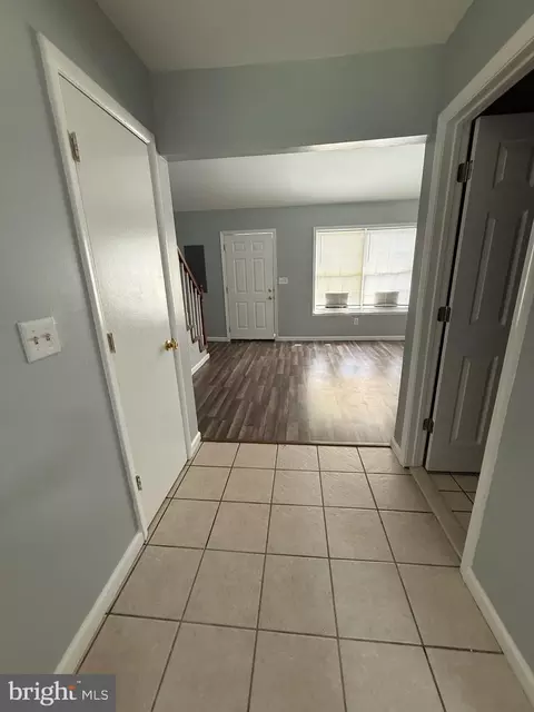 Entry Way - 128 Spruance Rd, Dover, DE 19901 photo 7 of 8