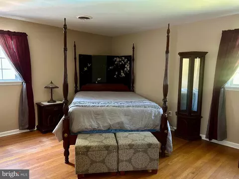Bedroom - 100 S Shore Dr, Dover, DE 19901 photo 3 of 6