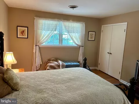 Bedroom - 100 S Shore Dr, Dover, DE 19901 photo 5 of 6