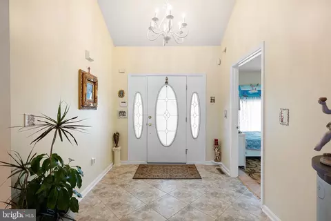 Entry Way - 11 Great Day Ct, Dover, DE 19901 photo 1 of 1