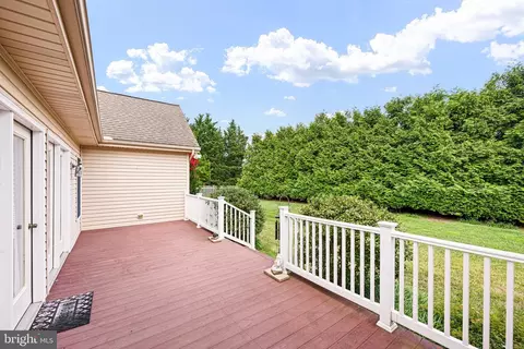 Exterior - 11 Great Day Ct, Dover, DE 19901 photo 2 of 3