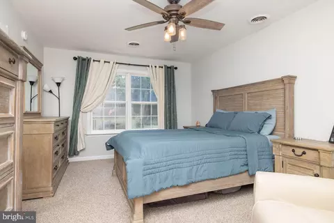 Bedroom - 20 Turningleaf Ct, Dover, DE 19904 photo 1 of 9