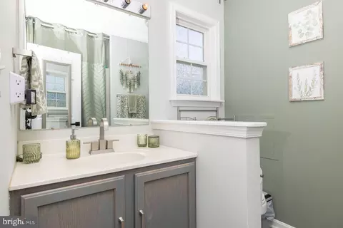 Bath - 20 Turningleaf Ct, Dover, DE 19904 photo 1 of 3