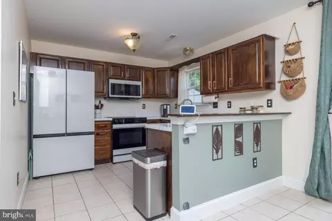Kitchen - 20 Turningleaf Ct, Dover, DE 19904 photo 1 of 3