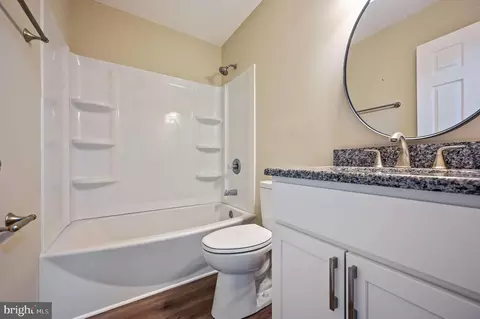 Bath - 127 Saxton Rd, Dover, DE 19901 photo 1 of 1