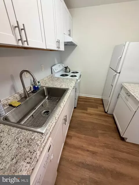 Kitchen - 2 Ivy Hall, Dover, DE 19904 photo 1 of 3