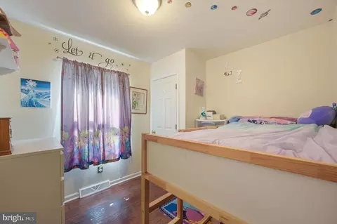 Bedroom - 57 Washington St, Dover, DE 19901 photo 4 of 4