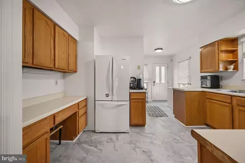 Entry Way - 57 Washington St, Dover, DE 19901 photo 1 of 2