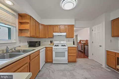 Kitchen - 57 Washington St, Dover, DE 19901 photo 2 of 2
