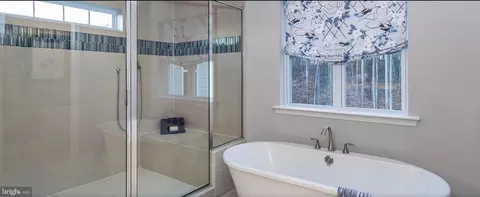 Entry Way - 832 Brookfield Dr, Dover, DE 19901 photo 3 of 5