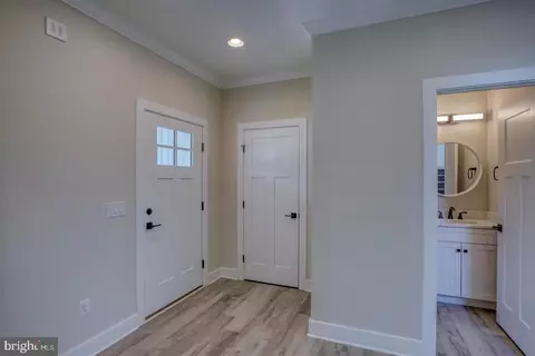 Entry Way - 1111 Monroe Ter, Dover, DE 19904 photo 1 of 11