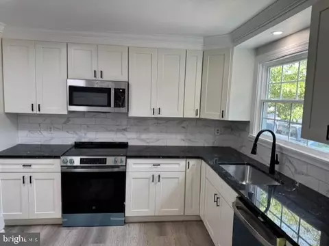 Kitchen - 223 Chenault Ct, Dover, DE 19901 photo 2 of 2