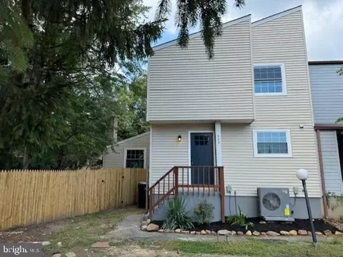 223 Chenault Ct, Dover, DE 19901