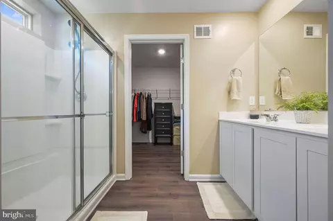 Entry Way - 32 Pinyon Ct, Dover, DE 19904 photo 9 of 12